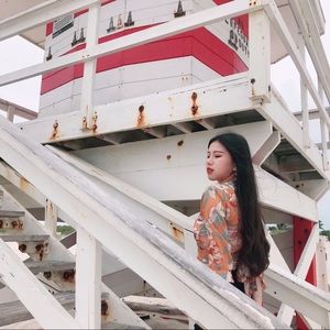 Meet your Posher, Zilin